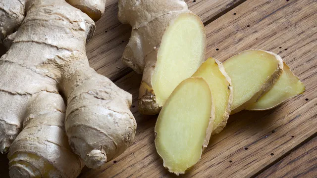 Fresh chopped ginger